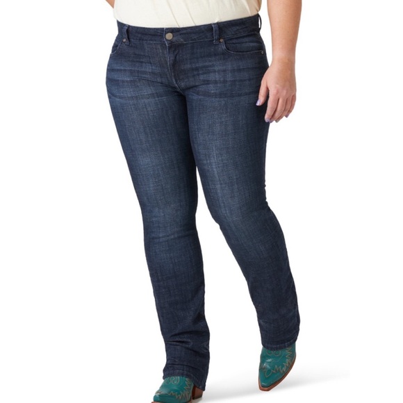 Wrangler Women's Plus Size Essential Mid Rise Straight Leg Jean - Picture 2 of 6